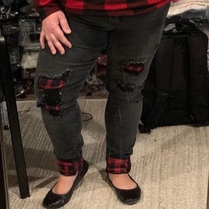 Judy Blue Washed Black Buffalo Plaid Patch Distressed Jeans